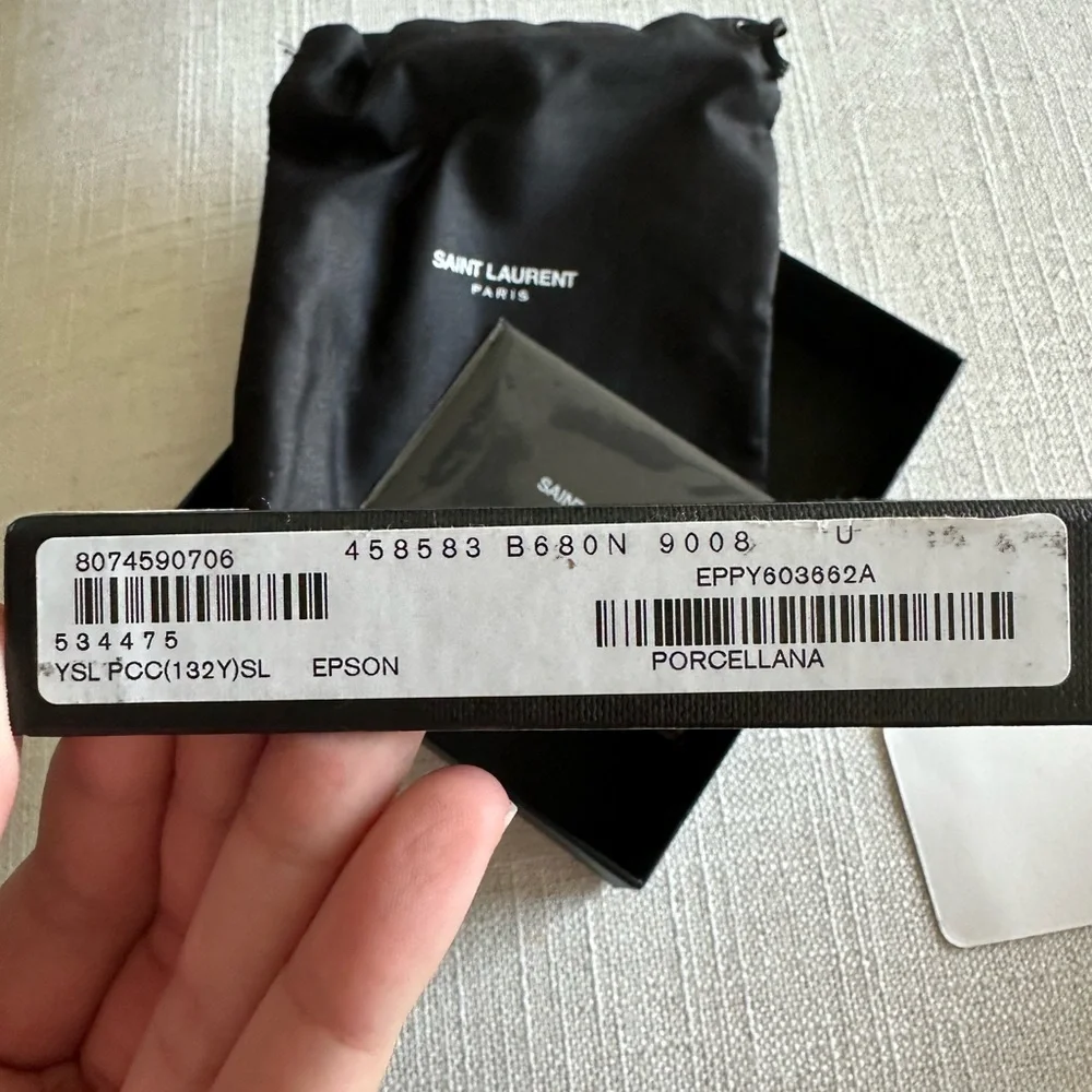 Saint Laurent Porcelain Leather Card Holder - Picture 4 of 4